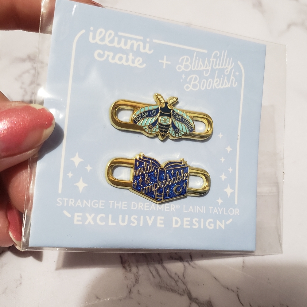 Strange the Dreamer, Enamel shoe lace detailing, Illumicrate, Blissfully bookish
